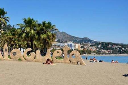 Apartamento Lujo Frente Al Mar Centro De Malaga Exterior photo